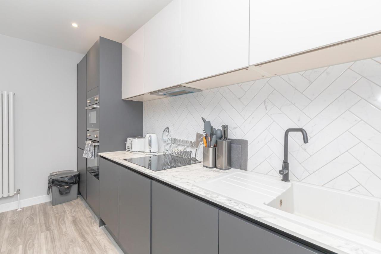 Flash Sales Offer - Any Week Day No Minimum Night Restrictions Brighton City Centre Seafront 1 Bedroom Flat Bn133Duk02 Buitenkant foto