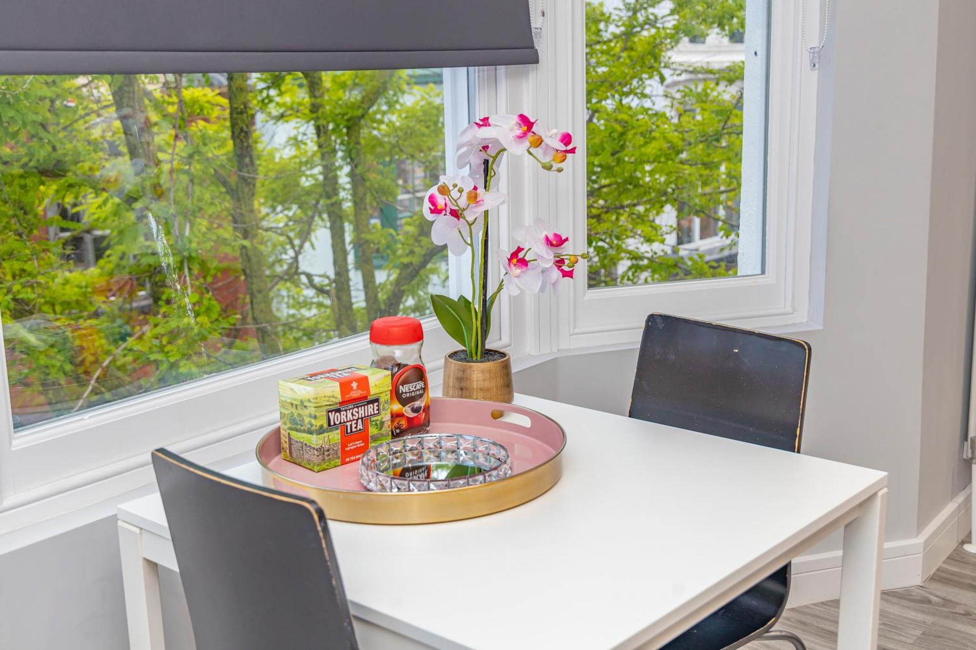 Flash Sales Offer - Any Week Day No Minimum Night Restrictions Brighton City Centre Seafront 1 Bedroom Flat Bn133Duk02 Buitenkant foto